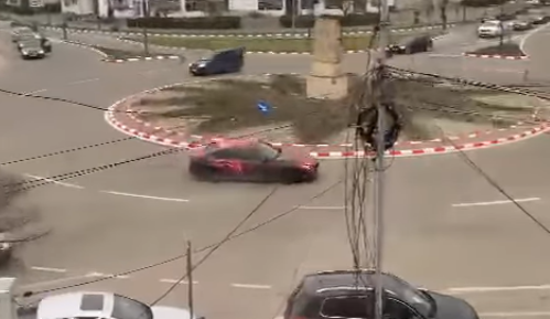 Drift giratoriu MCdonald